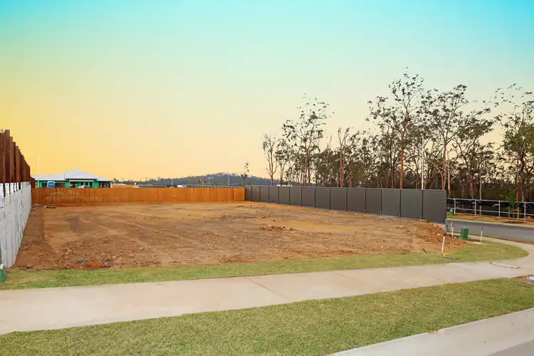 13 Himalayan Crescent, Spring Mountain QLD 4300