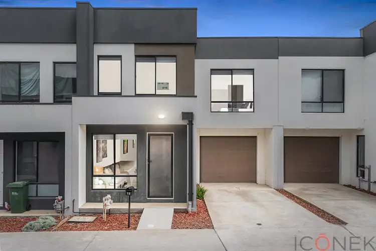 Main view of Homely house listing, 15 Daydream Place, Wollert VIC 3750