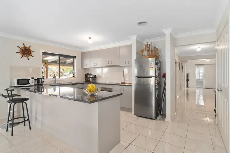 Sixth view of Homely house listing, 17 Lily Way, Skye VIC 3977