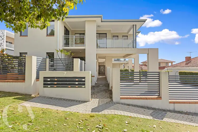 Main view of Homely house listing, 17/7 Birdwood Road, Melville WA 6156