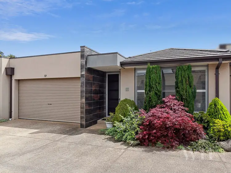 Main view of Homely unit listing, 17/27 Green Island Avenue, Mount Martha VIC 3934