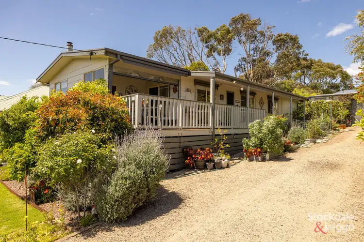 21 San Remo Crescent, Sunset Strip VIC 3922