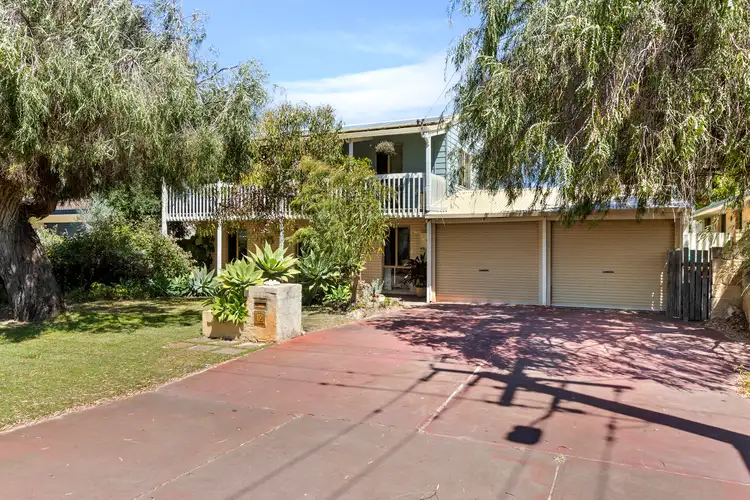 10 Karunjie Road, Golden Bay WA 6174