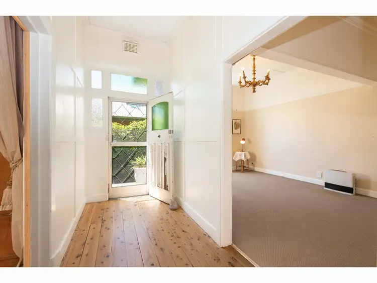 Fourth view of Homely house listing, 390 Olive Street, South Albury NSW 2640