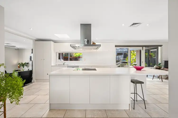 Fourth view of Homely house listing, 9 Burling Court, Sale VIC 3850
