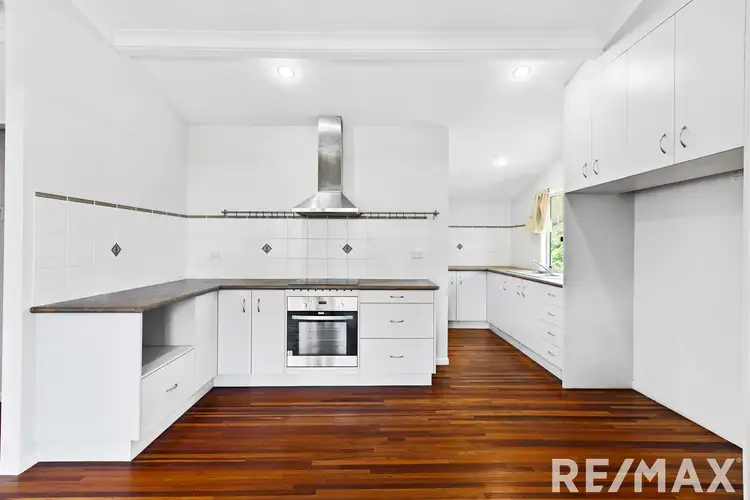 Seventh view of Homely house listing, 5/583 Esplanade, Urangan QLD 4655