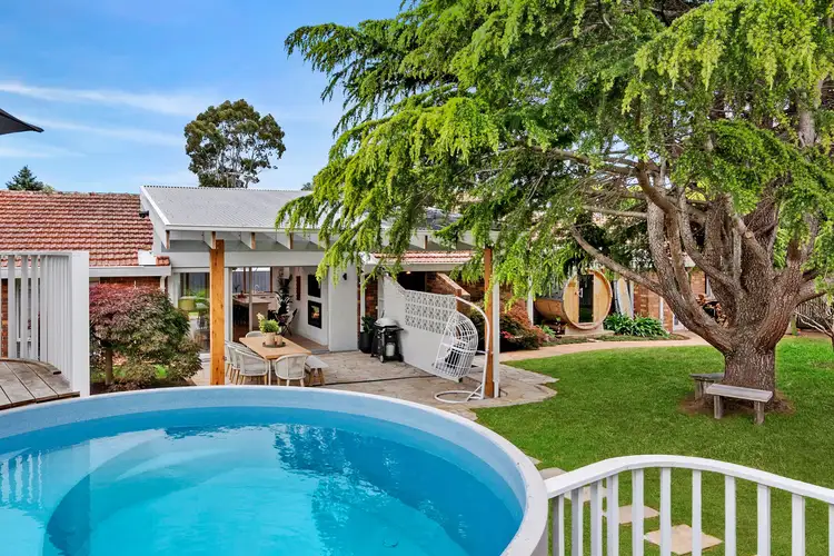 Main view of Homely house listing, 10 Glenbrook Close, Frankston South VIC 3199