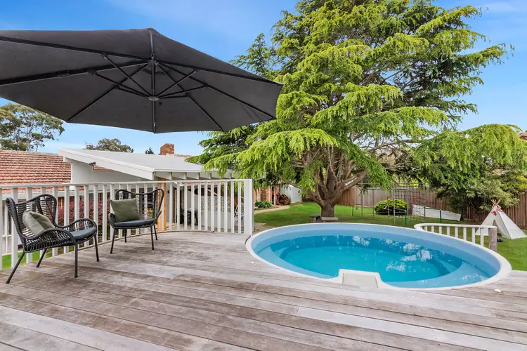 Fourth view of Homely house listing, 10 Glenbrook Close, Frankston South VIC 3199