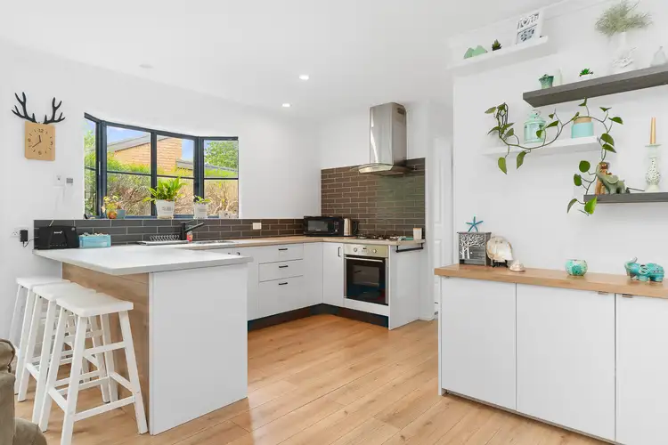 103/98 Bungower Road, Mornington VIC 3931