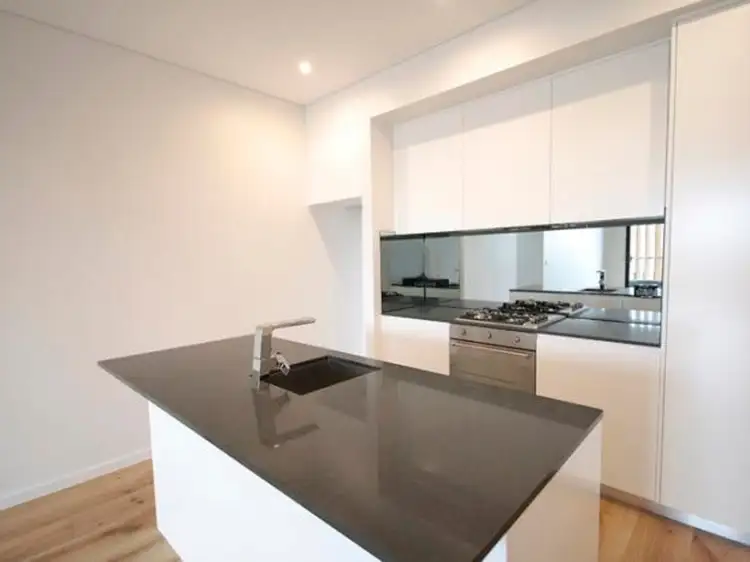 Third view of Homely apartment listing, 21/118 Willoughby Road, Crows Nest NSW 2065