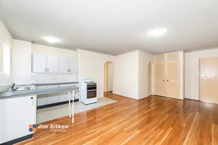 6/4 The Crescent, Penrith NSW 2750