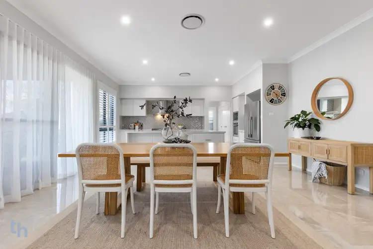 14 Pallister Court, Cameron Park NSW 2285
