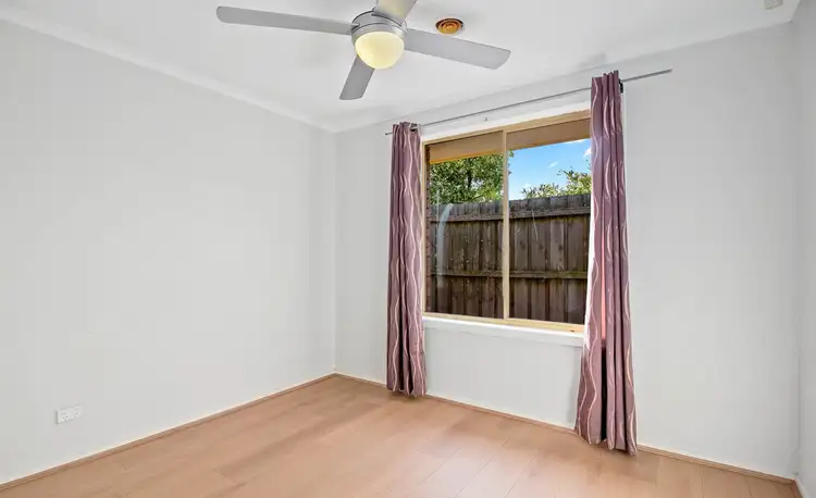 Fifth view of Homely house listing, 2/8 Trembath Court, Altona Meadows VIC 3028