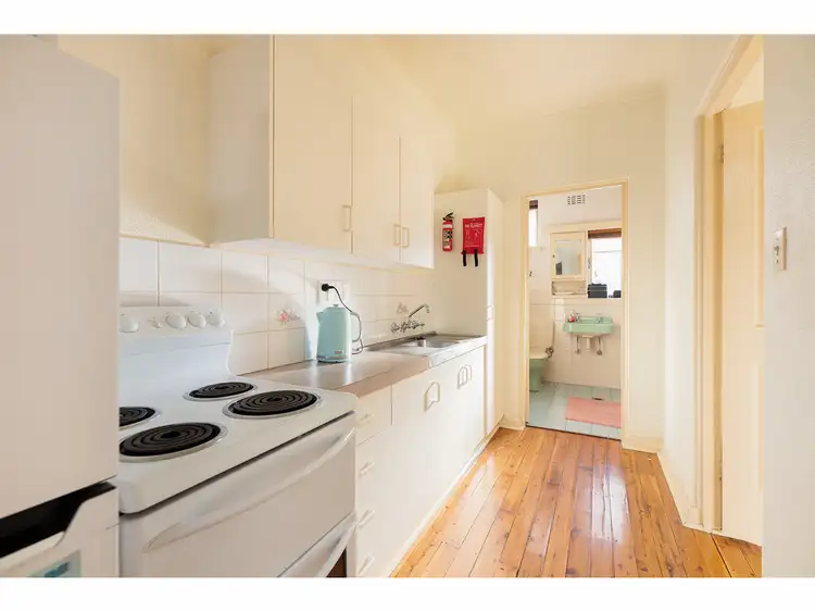 Third view of Homely unit listing, 3/694 Dean Street, Albury NSW 2640