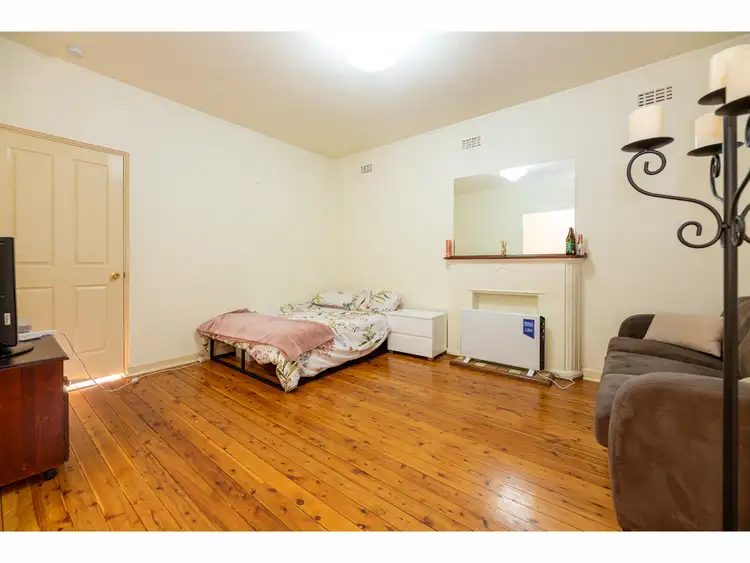 Fifth view of Homely unit listing, 3/694 Dean Street, Albury NSW 2640