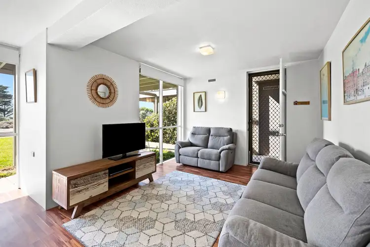 Fifth view of Homely unit listing, 2/4-5 The Esplanade, Torquay VIC 3228