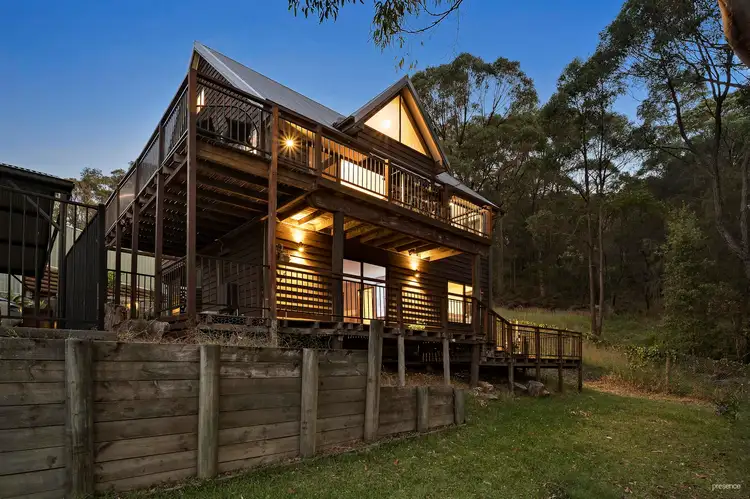 25 Gelfius Crescent, Macquarie Hills NSW 2285