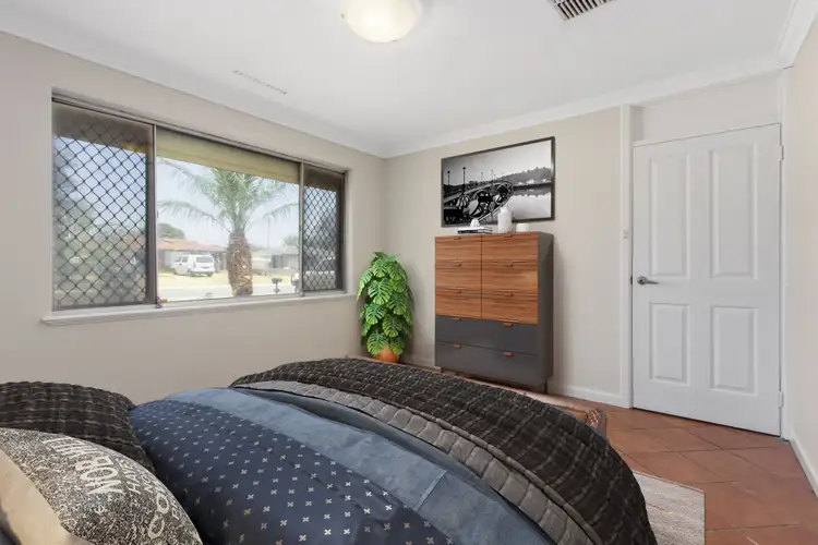 Fifth view of Homely house listing, 32 O'sullivan Drive, Camillo WA 6111