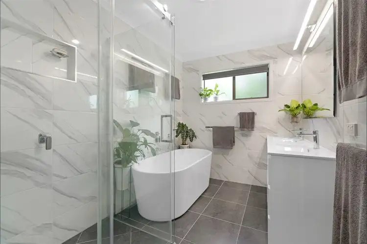 Sixth view of Homely house listing, 24 Venus Street, Telina QLD 4680