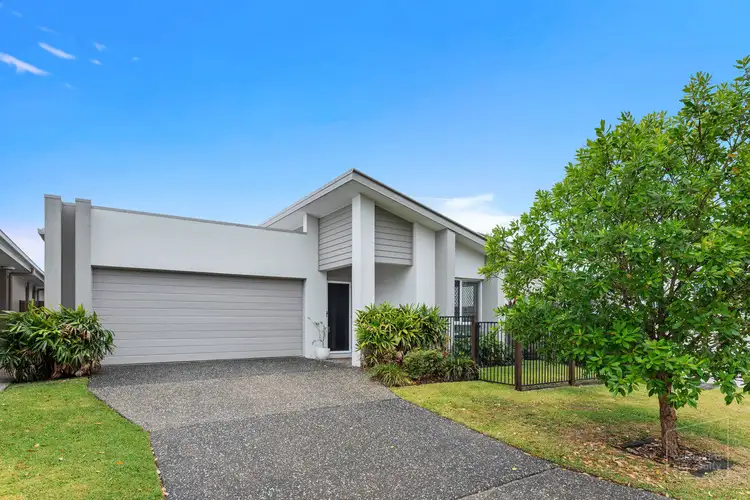 19 Bluff Street, Birtinya QLD 4575