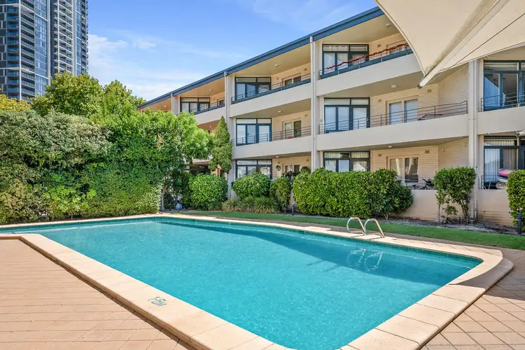 2/6 Kintail Road, Applecross WA 6153