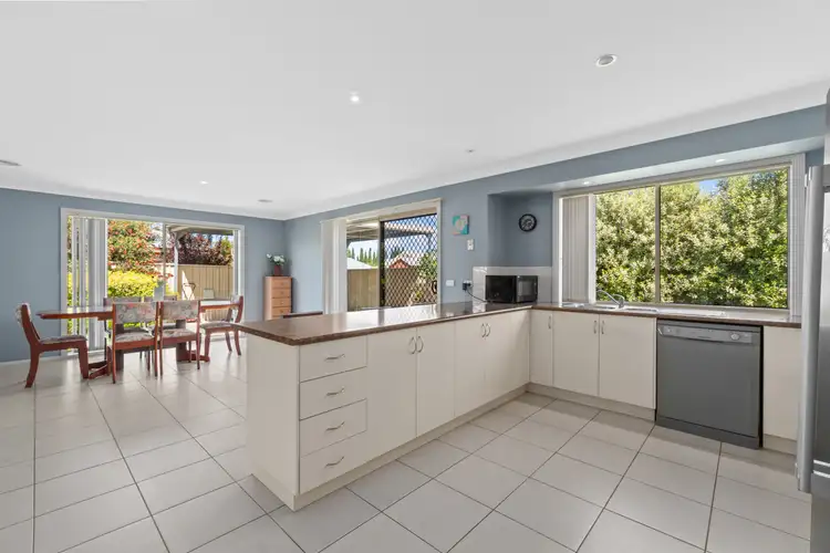 Fifth view of Homely house listing, 4 Kylie Court, Sale VIC 3850