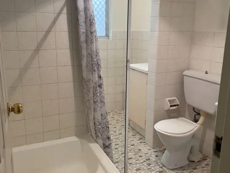 Fifth view of Homely unit listing, 2/36 Hunter Street, Hornsby NSW 2077