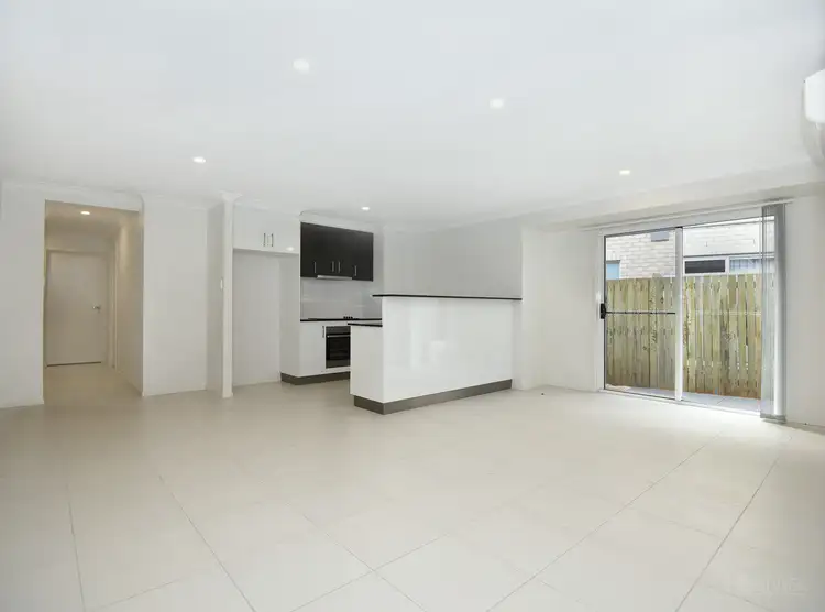 Sixth view of Homely unit listing, 7 Abbey Street, Cranley QLD 4350