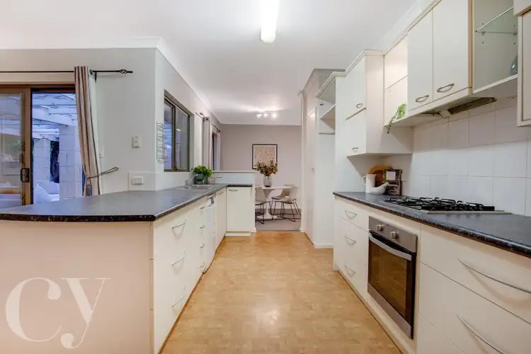 Fifth view of Homely house listing, 10 Eyre Close, Bull Creek WA 6149