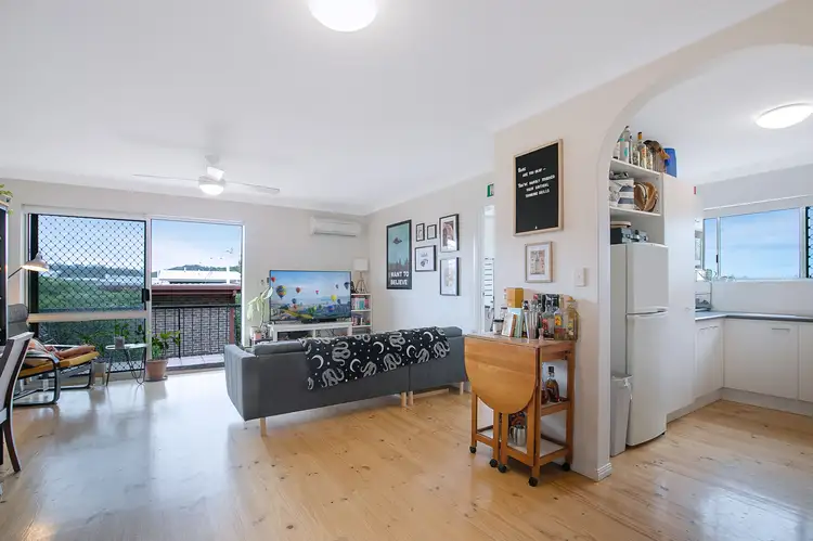 Main view of Homely apartment listing, 6/12 East Street, Camp Hill QLD 4152