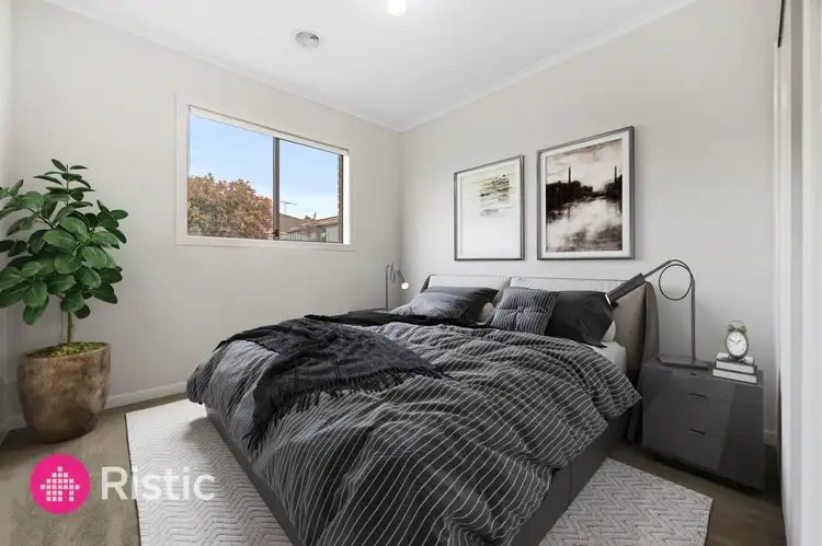 Fifth view of Homely house listing, 10 Atkinson Close, Point Cook VIC 3030