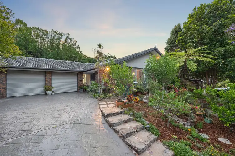 23 Quiet Valley Crescent
