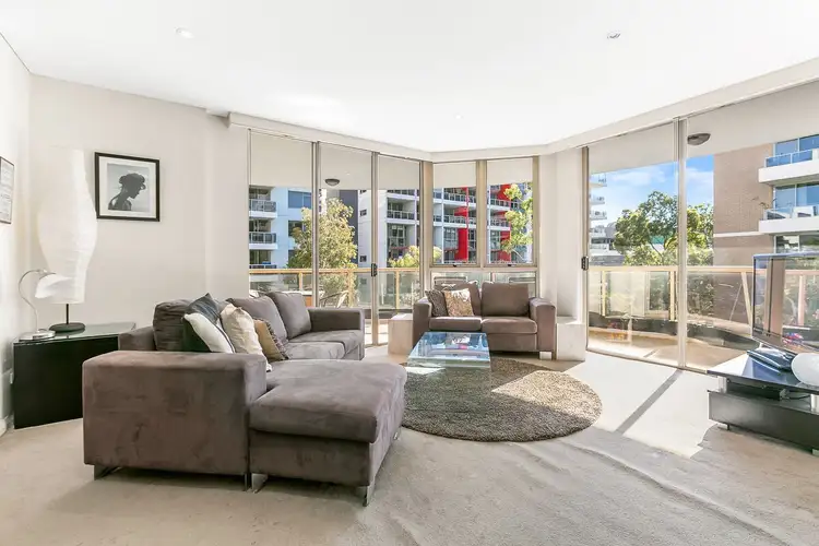 Main view of Homely apartment listing, 18/28 Crystal Street, Waterloo NSW 2017