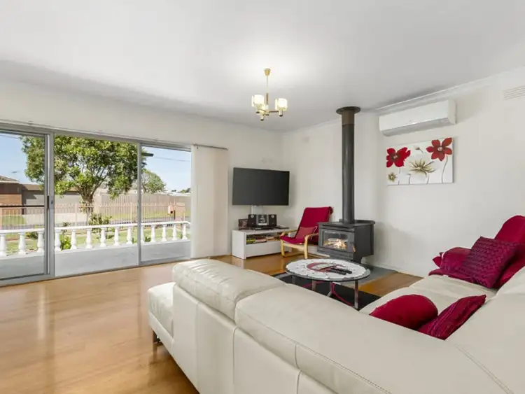 Sixth view of Homely house listing, 2 Coatsworth Avenue, St Leonards VIC 3223