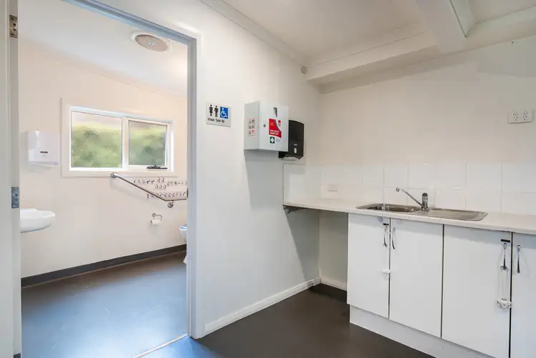 Fifth view of Homely house listing, 6 Nolte Street, Hamilton VIC 3300