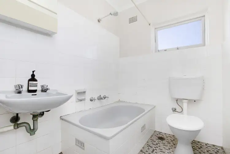 Sixth view of Homely apartment listing, 15/86A Mount Street, Coogee NSW 2034