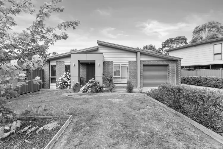 1/34 Fitzroy Street, Stratford VIC 3862