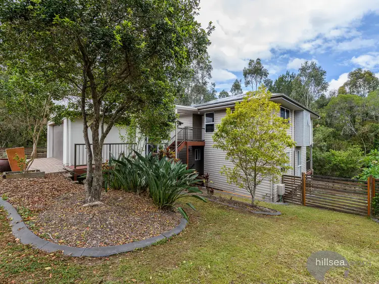 10 Silver Dawn  Crescent, Oxenford QLD 4210