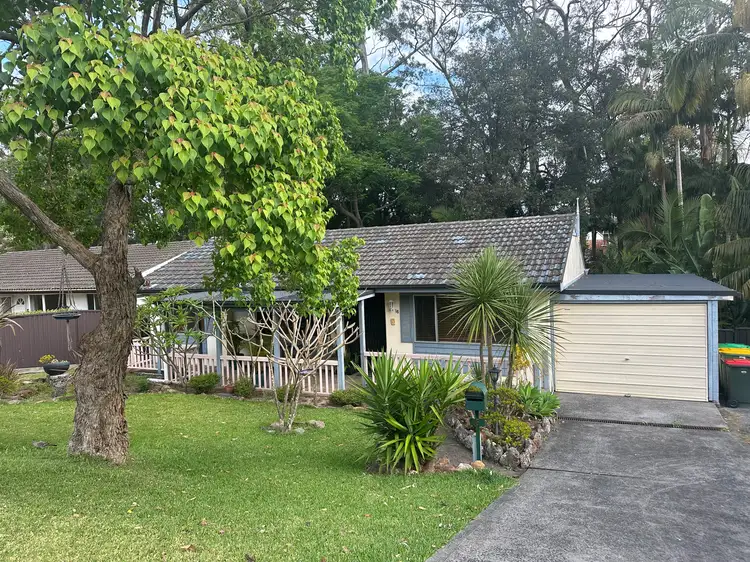 16 Bourbon Street, Wyoming NSW 2250