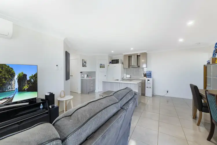 Sixth view of Homely semi-detached listing, 14 Georgia Terrace, Kalkie QLD 4670