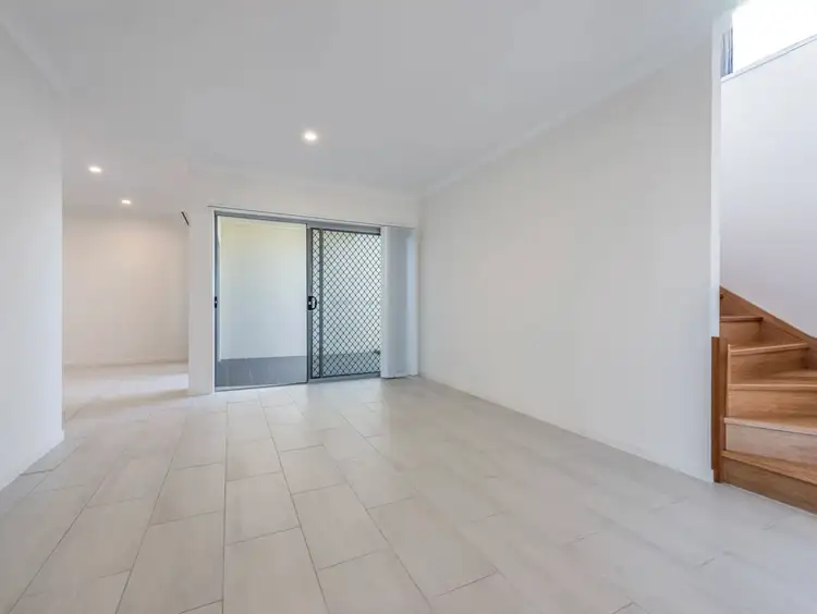 Fifth view of Homely semi-detached listing, 1/7 Salisbury Terrace, Baringa QLD 4551