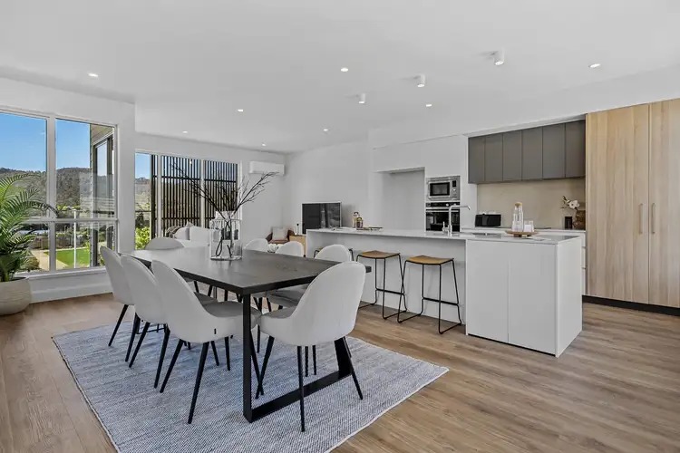 5 Pardalote Parade, Kingston TAS 7050