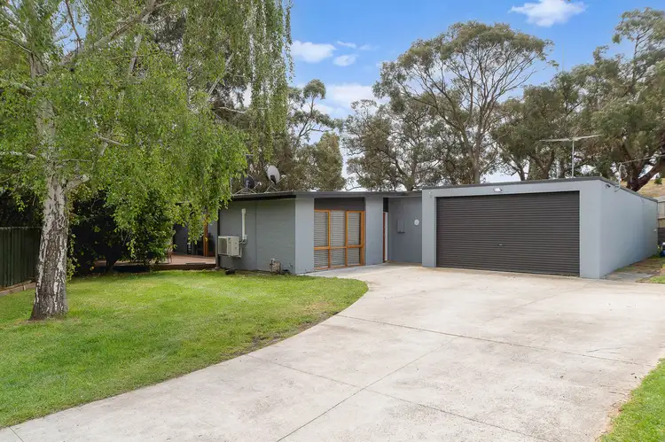 98 Foot Street, Frankston South VIC 3199