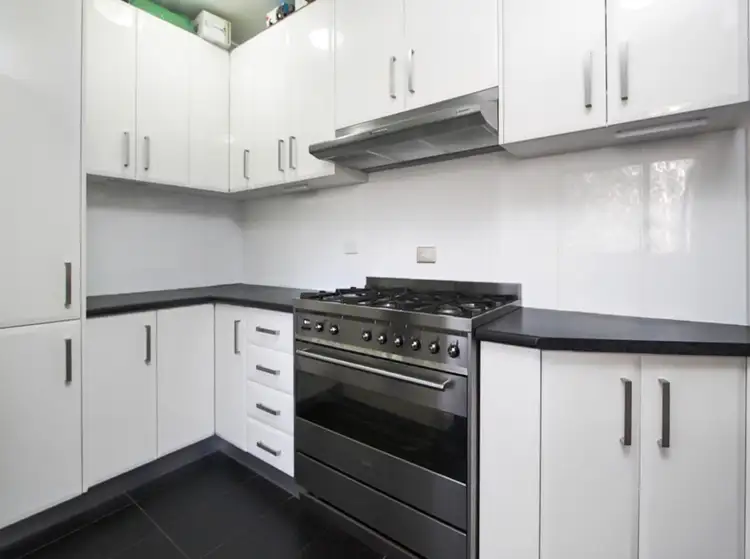 Fifth view of Homely apartment listing, 4/6-8 Garfield Street, Carlton NSW 2218