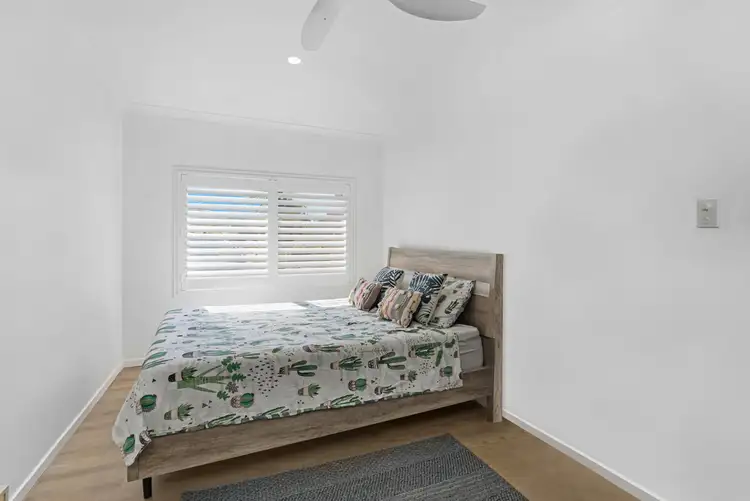 Sixth view of Homely house listing, 10 Sparrow Place, Burleigh Waters QLD 4220