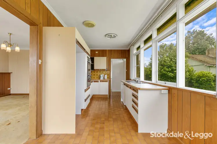 Fifth view of Homely house listing, 1 Keys Court, Traralgon VIC 3844