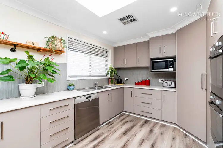 Sixth view of Homely house listing, 2 Andrews Avenue, Kooringal NSW 2650