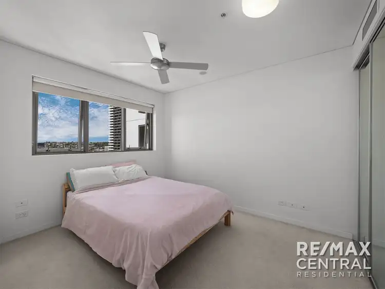 Sixth view of Homely unit listing, L8/16 Hamilton Place, Bowen Hills QLD 4006