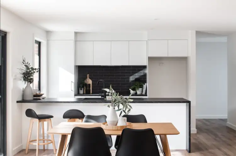 Sixth view of Homely unit listing, 1/178 Weld Street, Beaconsfield TAS 7270