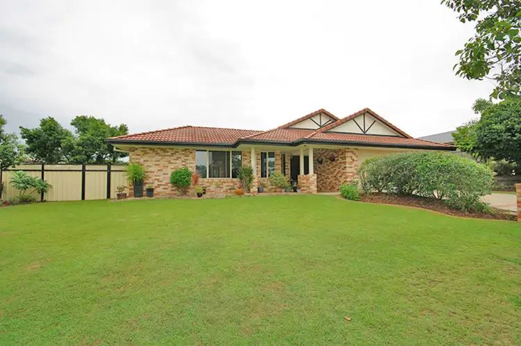 19 Morialta Place, Parkinson QLD 4115